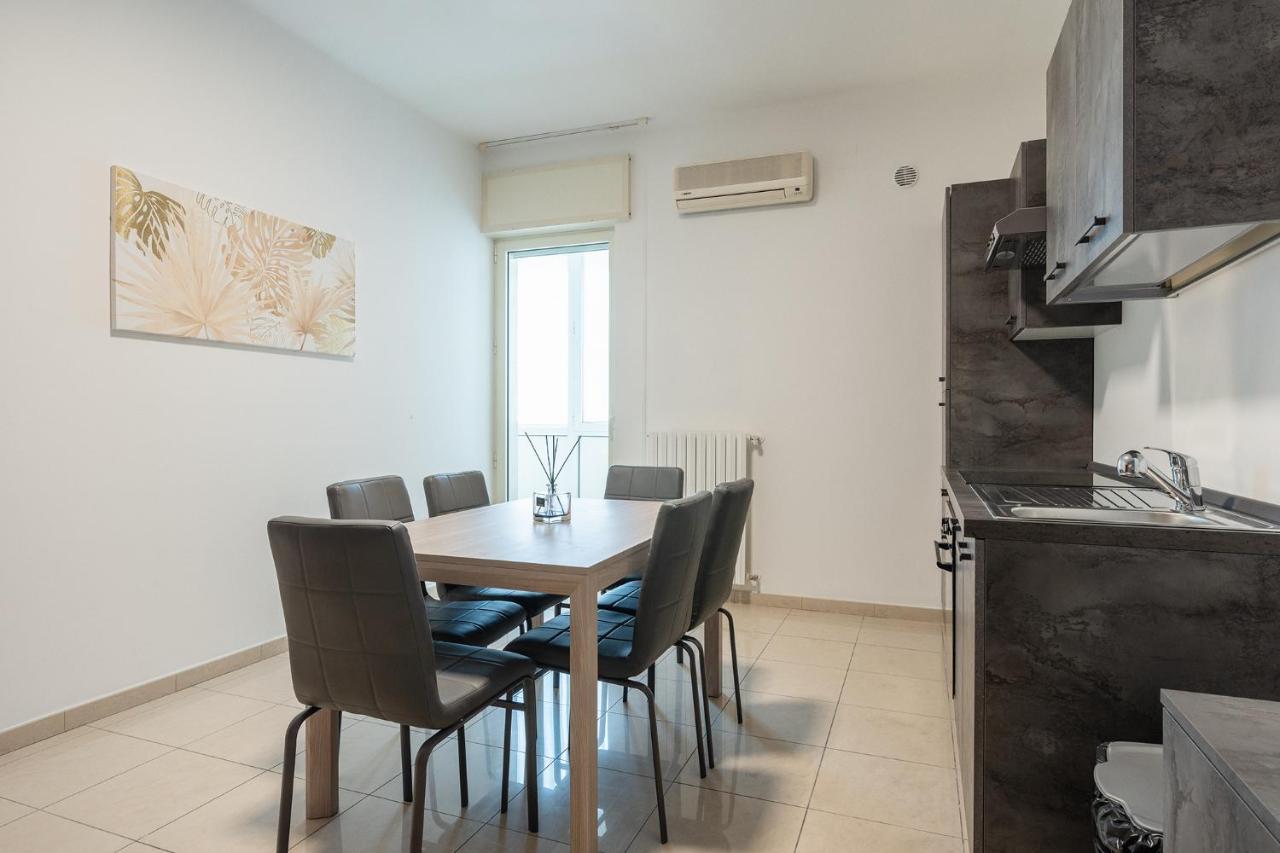 Home Abate Gimma 170 巴里 外观 照片