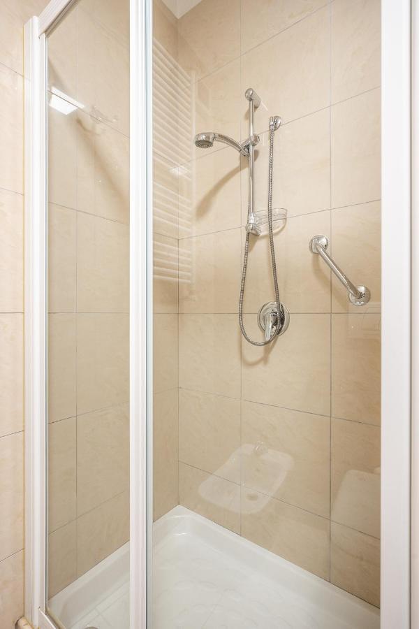 Home Abate Gimma 170 巴里 外观 照片